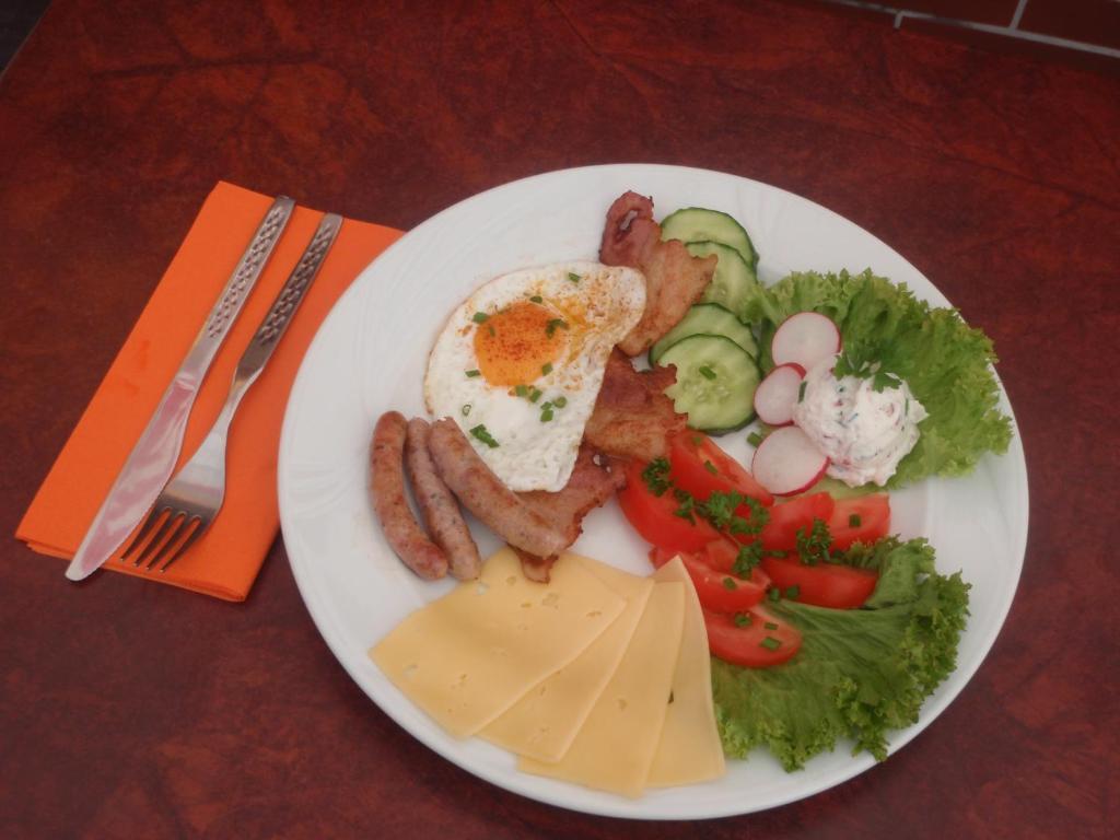 Hotel Restauracja Podzamcze Szczecin Ngoại thất bức ảnh
