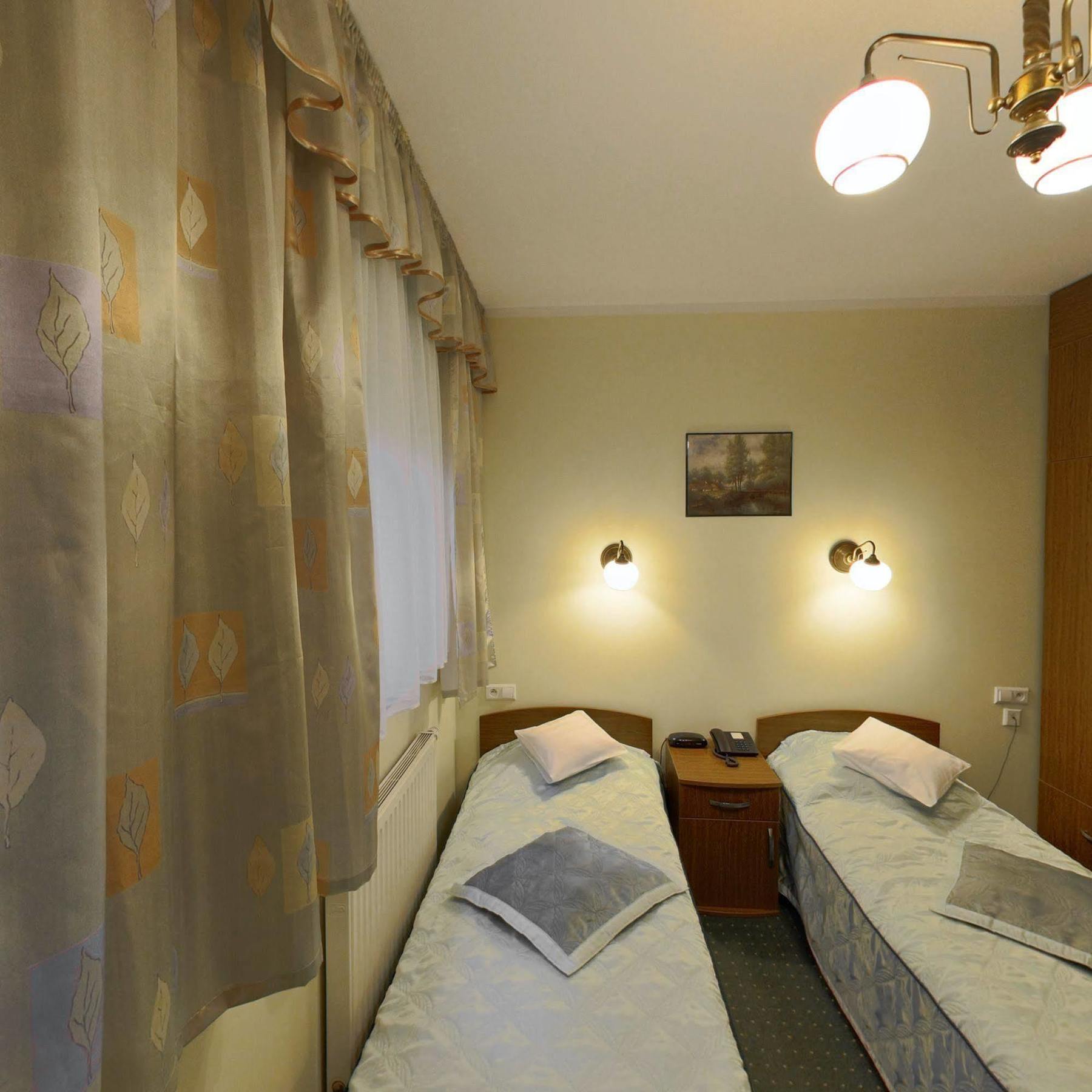 Hotel Restauracja Podzamcze Szczecin Ngoại thất bức ảnh