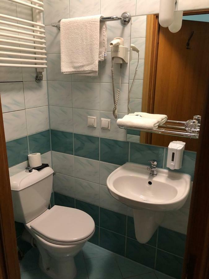 Hotel Restauracja Podzamcze Szczecin Ngoại thất bức ảnh