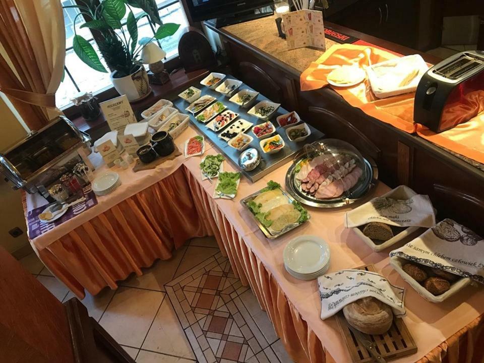 Hotel Restauracja Podzamcze Szczecin Ngoại thất bức ảnh