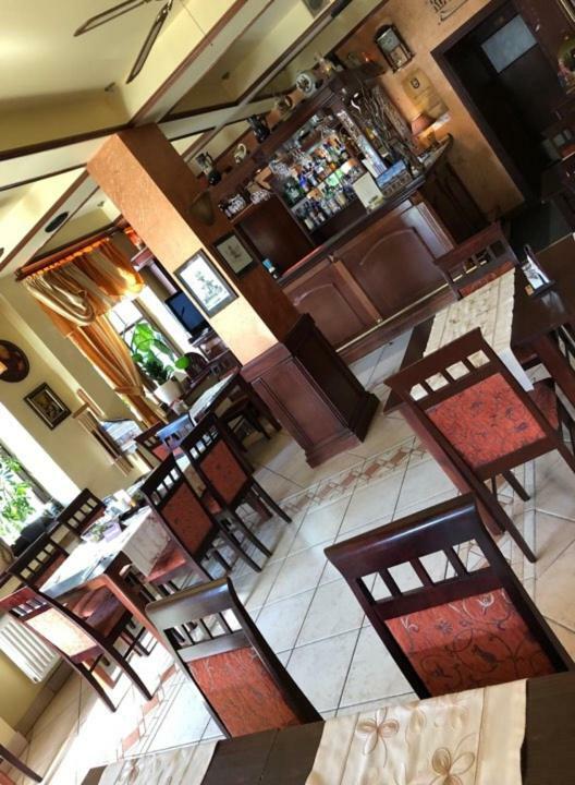 Hotel Restauracja Podzamcze Szczecin Ngoại thất bức ảnh